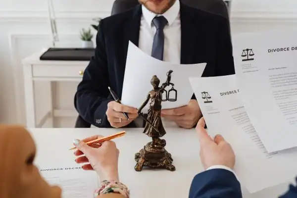 image of divorce mediation - enable via legal aid Loughton